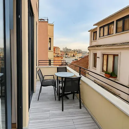 Aleksandr Pera 3* Istambul