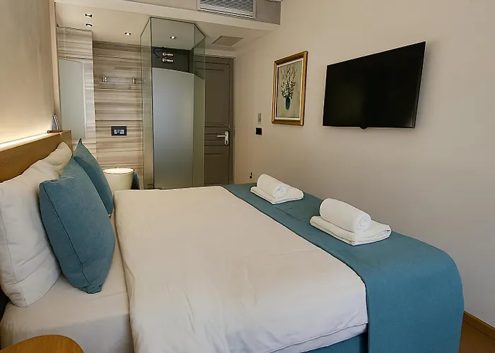 Aleksandr Pera Hotel Istanbul