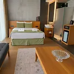 Aleksandr Pera Istanbul