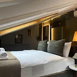 Aleksandr Pera Hotell 3*