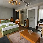 Aleksandr Pera 3* İstanbul
