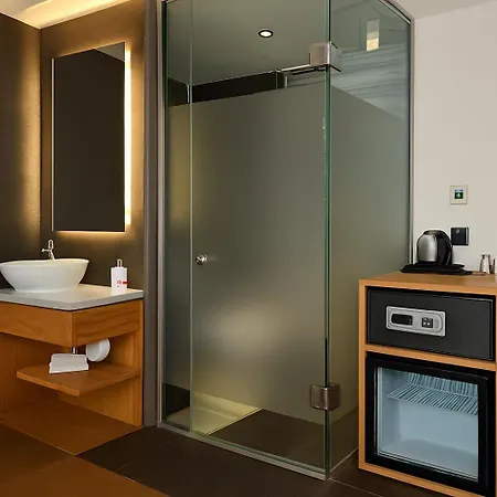 Aleksandr Pera 이스탄불